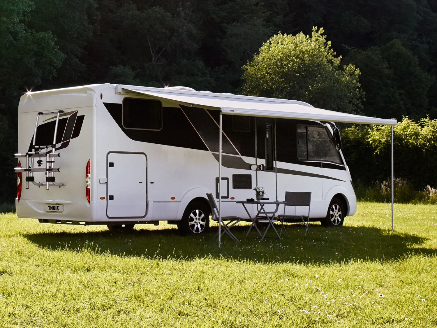 Thule Omnistor 5200 Antraciet 450 Mystic Grey Cassetteluifel 2 Thule Omnistor 5200 Antraciet 450 Mystic Grey Cassetteluifel - Afbeelding 2