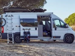 Thule Omnistor 6300 Ducato Aluminium 400 Cassetteluifel -Thule thule omnistor 6300 ducato aluminium antraciet 2 ecommerce 2